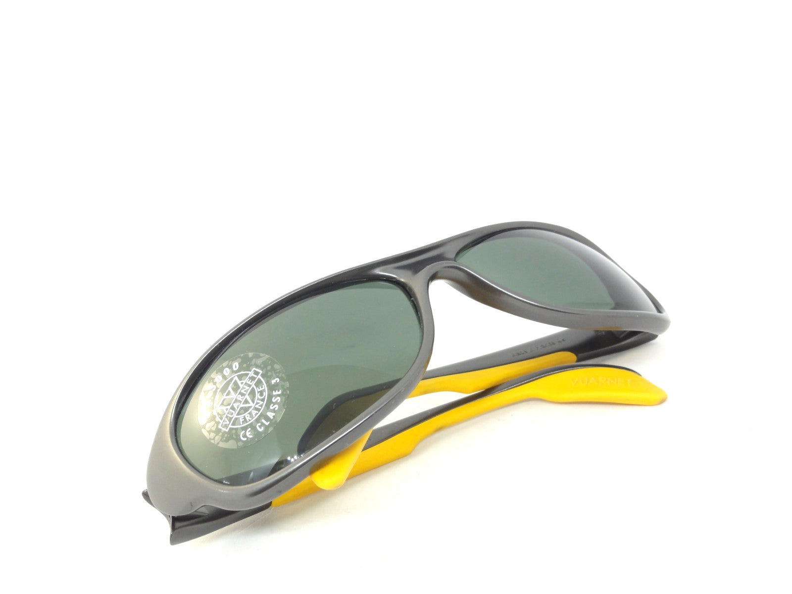 VUARNET SUNGLASSES 117 PX 3000 MINERAL LENS  NEW OLD STOCK