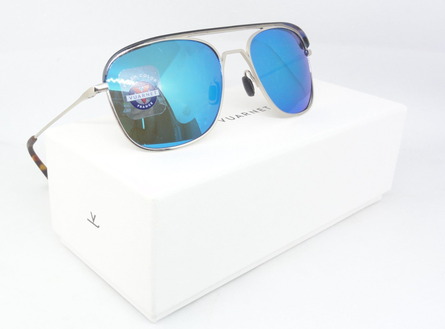 VUARNET VL 1812 0004  1126 CAP  SUNGLASSES PURE GREY BLUE FLASH