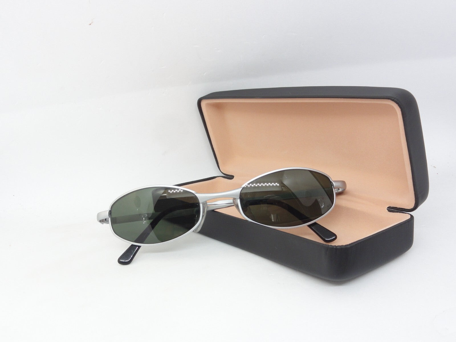 VUARNET 702 VINTAGE SUNGLASSES 90S   GLASS MINERAL LENS PX 3000 NEW IN BOX