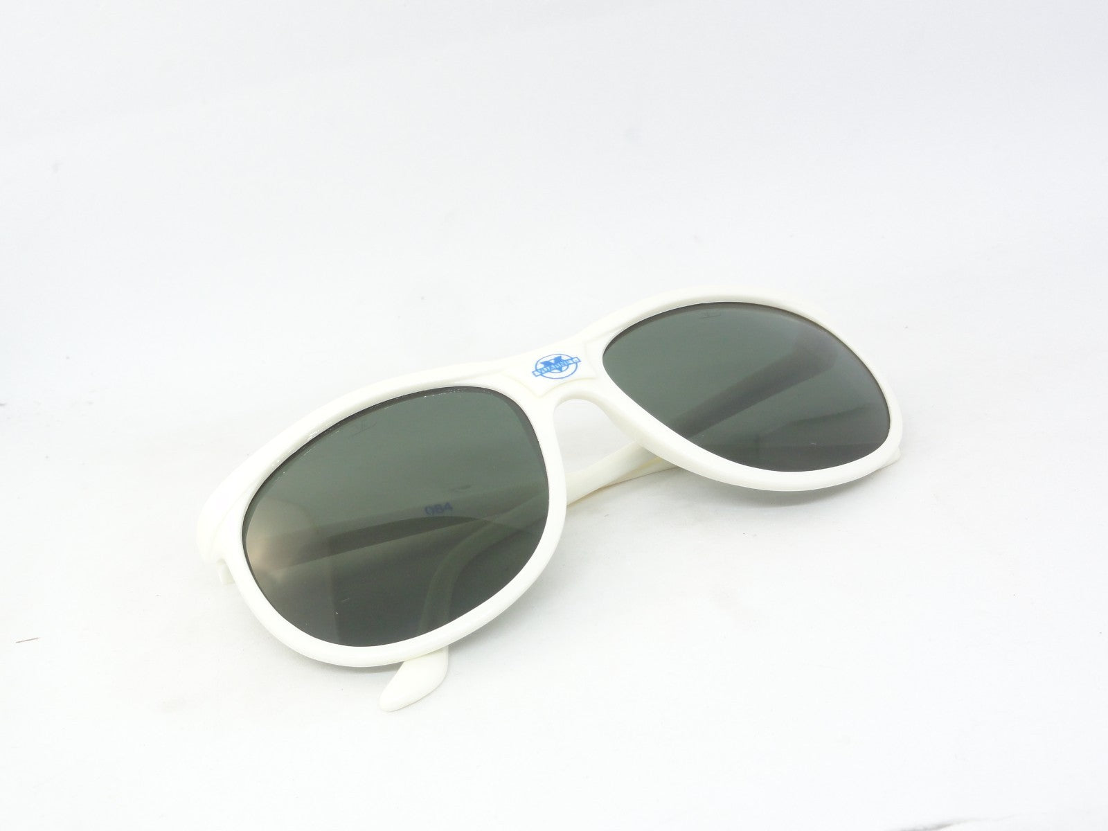 VUARNET 3084  084 CATEYE VINTAGE   SUNGLASSES  PX 3000 NEW OLD STOCKS