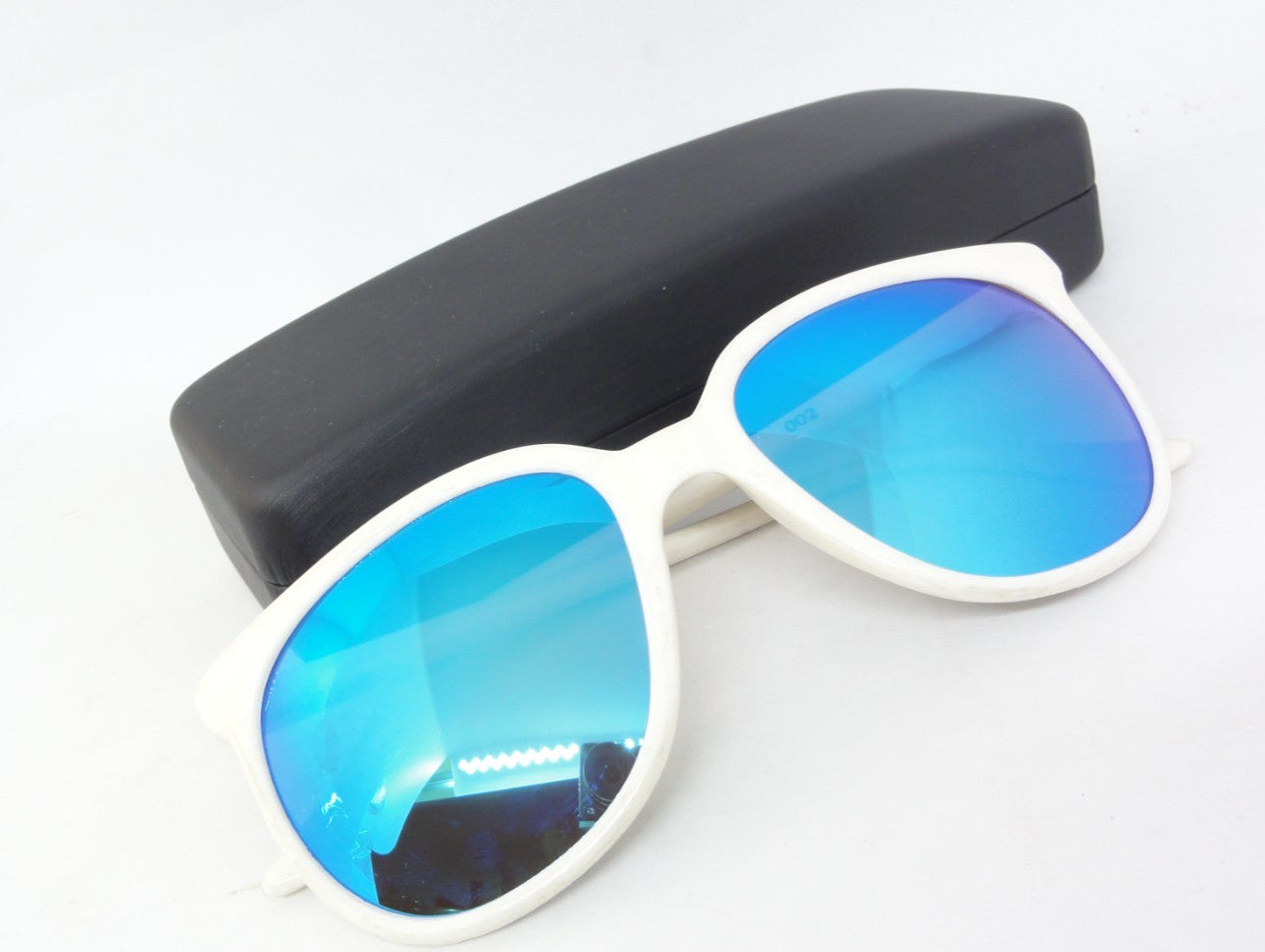 VUARNET SUNGLASSES  002 LEGEND 02  VINTAGE APEX LENSES 2026  POLARIZED ICE BLUE