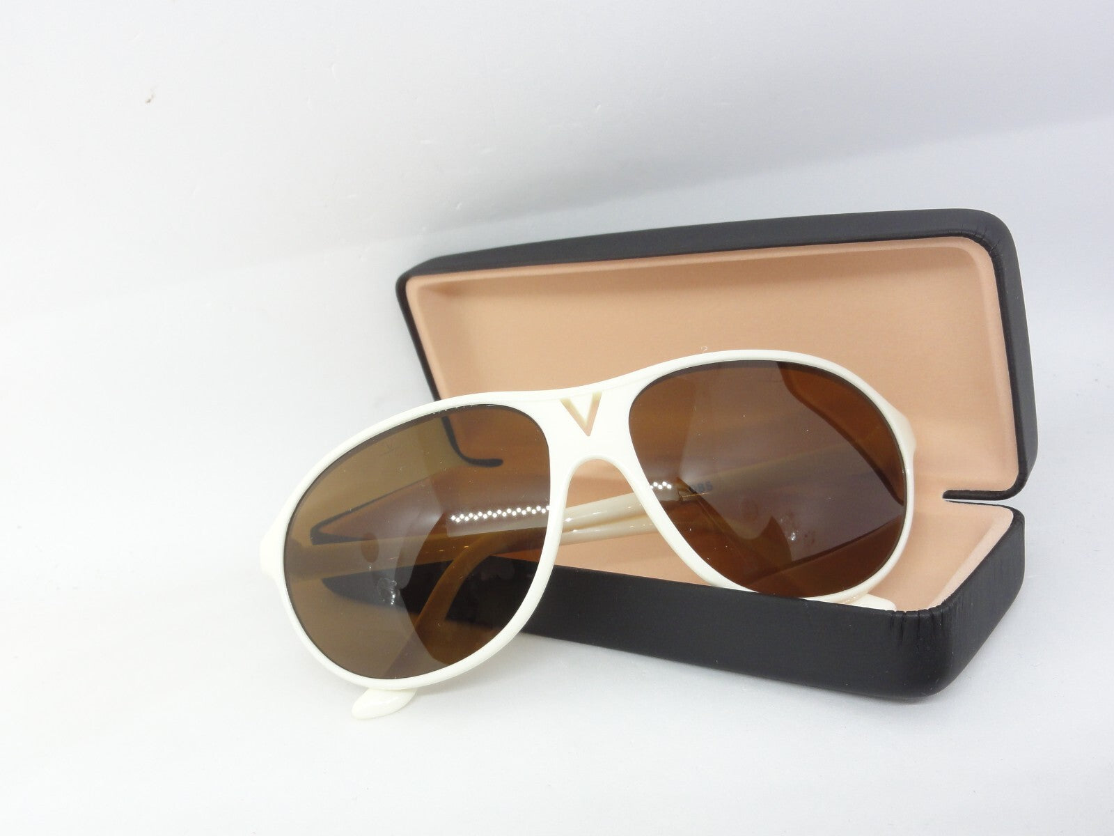 VUARNET  SUNGLASSES 085 WHITE  TEMPLE PX 2000 VINTAGE NEW OLD STOCKS