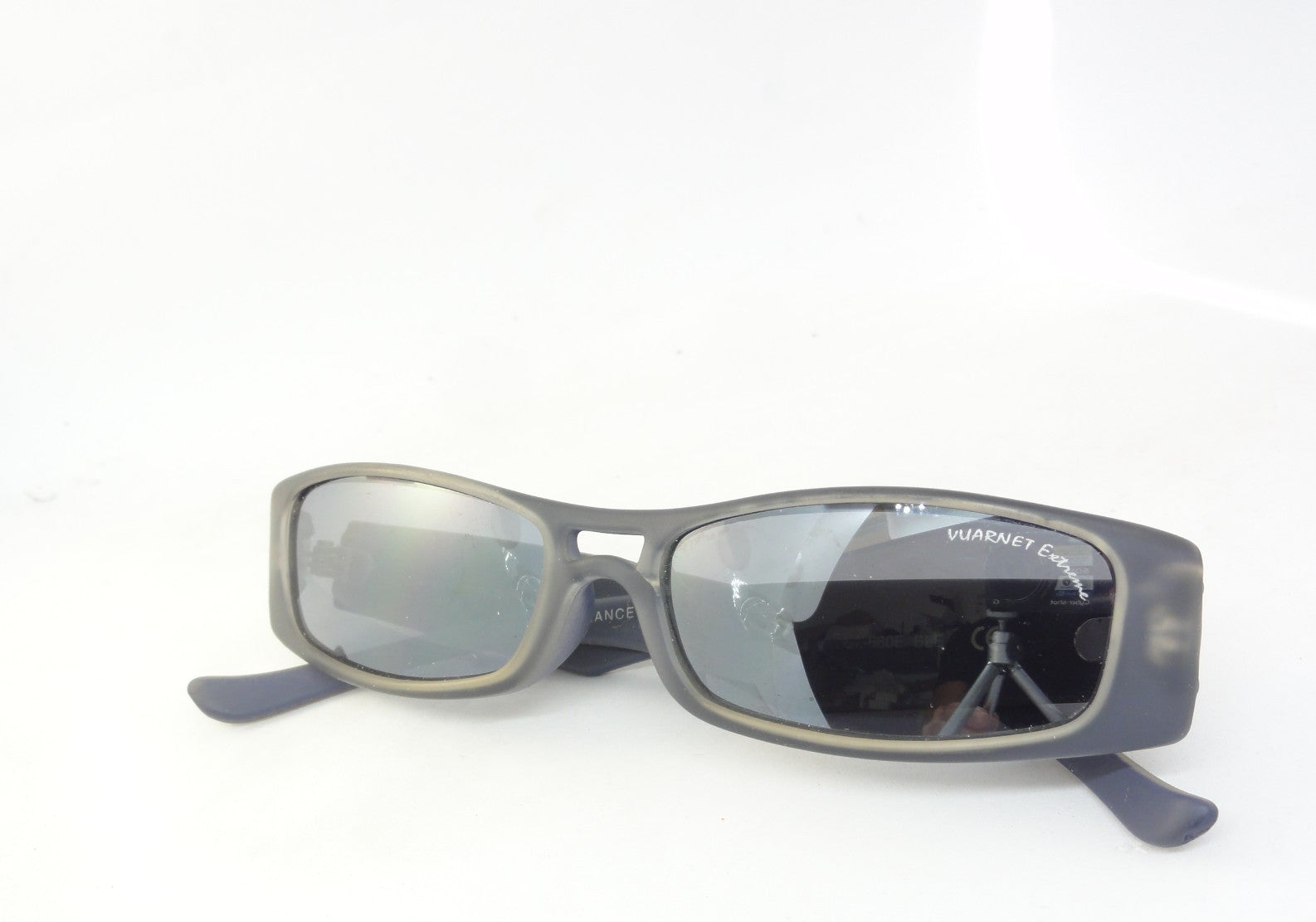 VUARNET  EXTREME 660 E  SUNGLASSES  VINTAGE 2000S FRANCE POUILLOUX