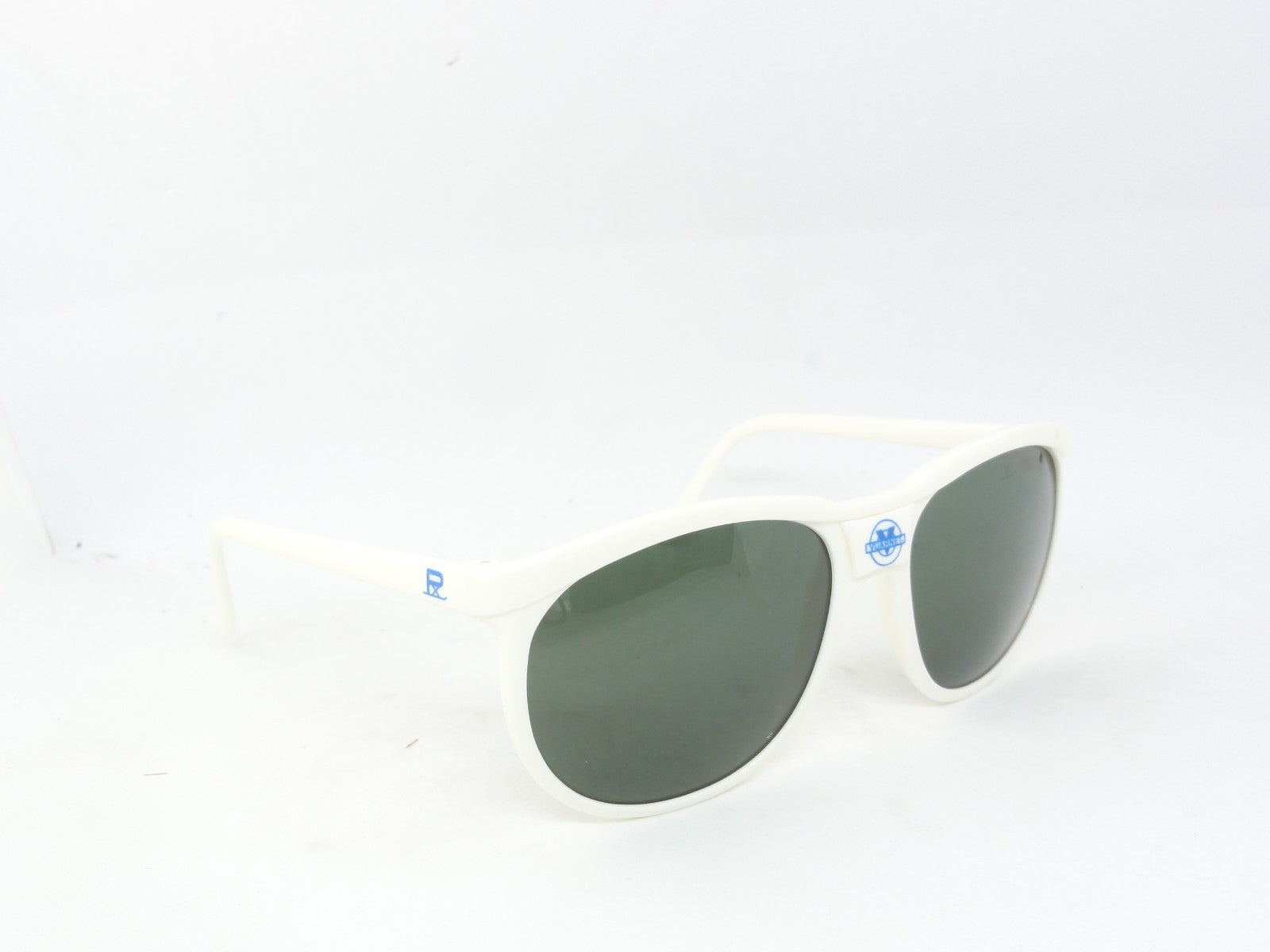VUARNET 3084  084 CATEYE VINTAGE   SUNGLASSES  PX 3000 NEW OLD STOCKS