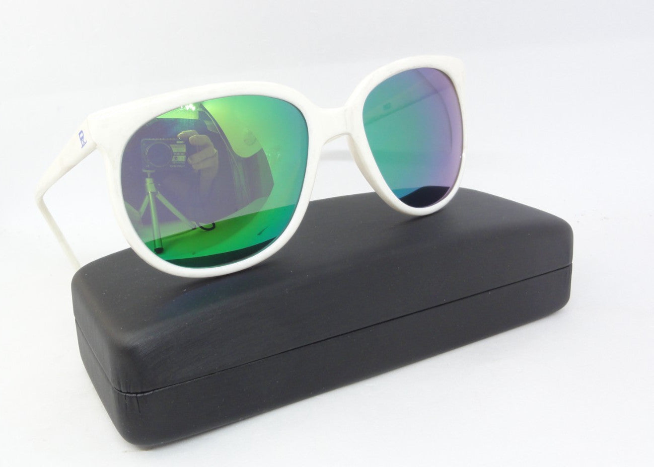 VUARNET SUNGLASSES  002 LEGEND 02  VINTAGE APEX LENS 2026 POLARIZED EMERALD